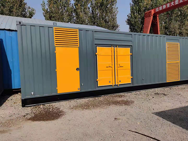 吉安300kw 柴油发电机组用多大的空气开关？