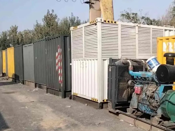吉安200KW柴油发电机机组每小时油耗是多少？
